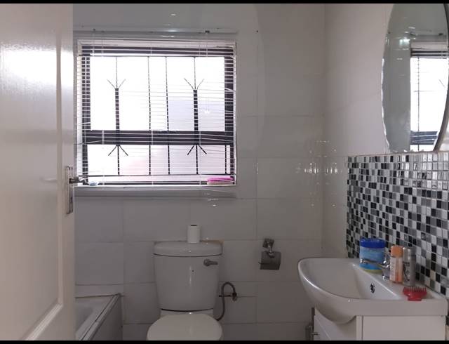 3 BEDROOM HOUSE FOR SALE IN SEBOKENG ZONE 14
